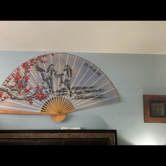 Wall decor